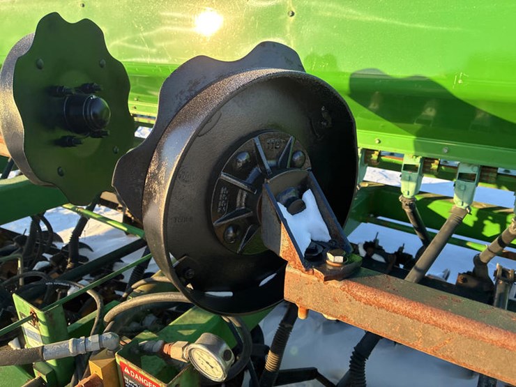 john-deere-750-image-13