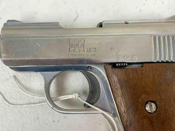 raven-arms-pistol-image-3
