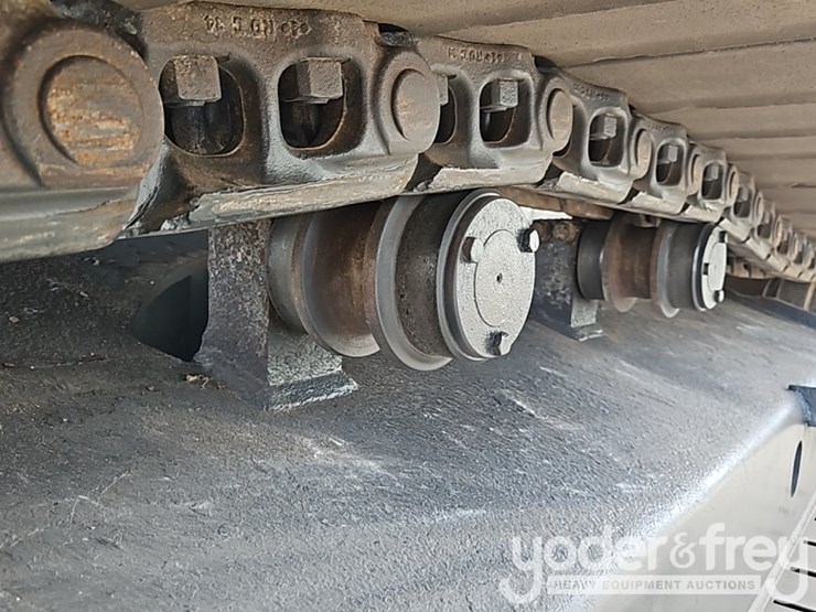 2016-komatsu-pc360-lc-11-image-21