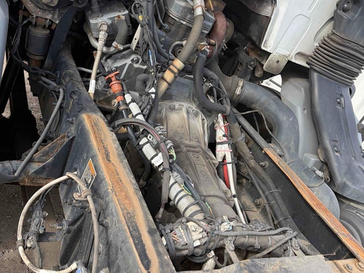 2017-kenworth-k270-image-9