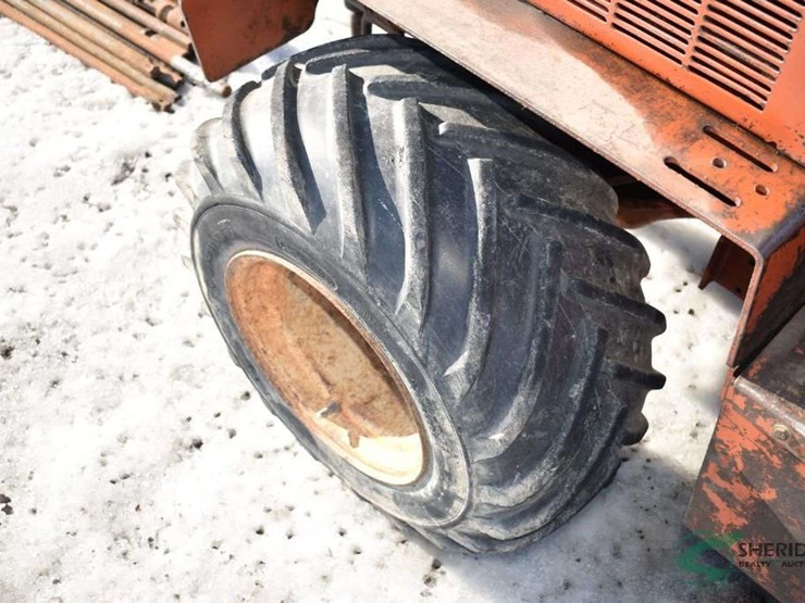 ditch-witch-350sx-image-8