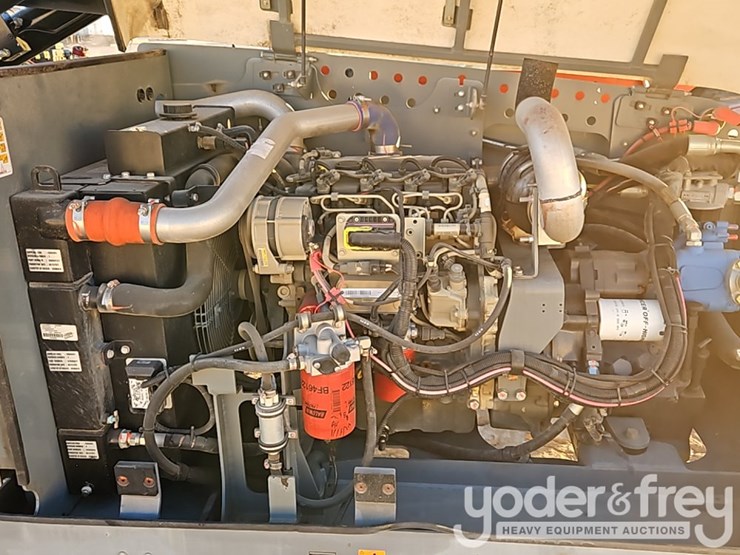 2017-skyjack-sj643th-image-16