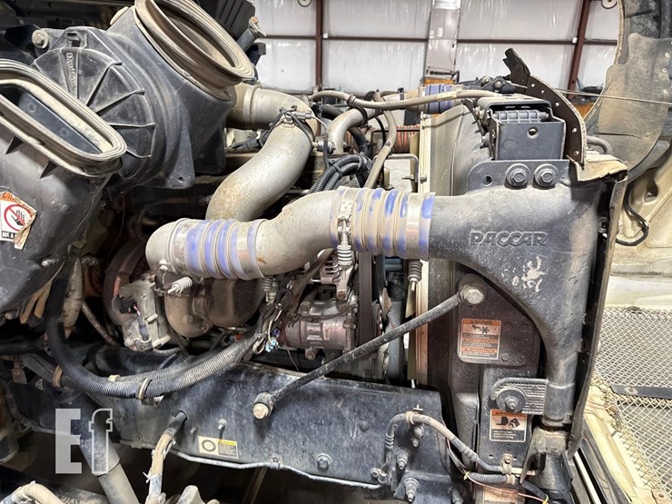 2015-kenworth-t370-image-29