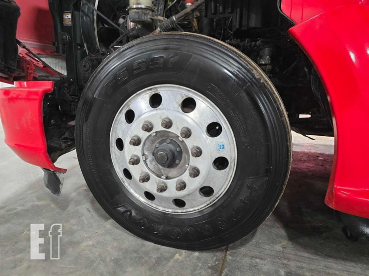 2020-kenworth-t680-image-21