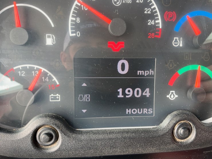 2013-versatile-2375-image-85