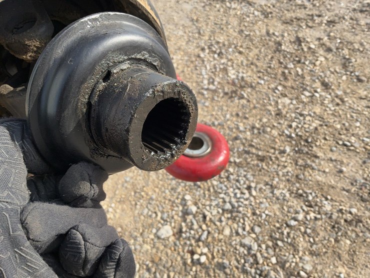 2024-hardi-commander-45-pull-type-sprayer-image-9