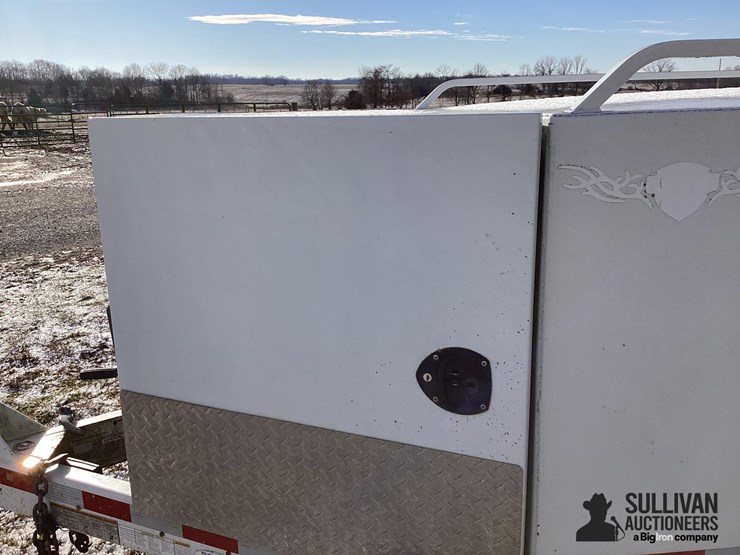 2012-thunder-creek-fuel-trailer-image-15