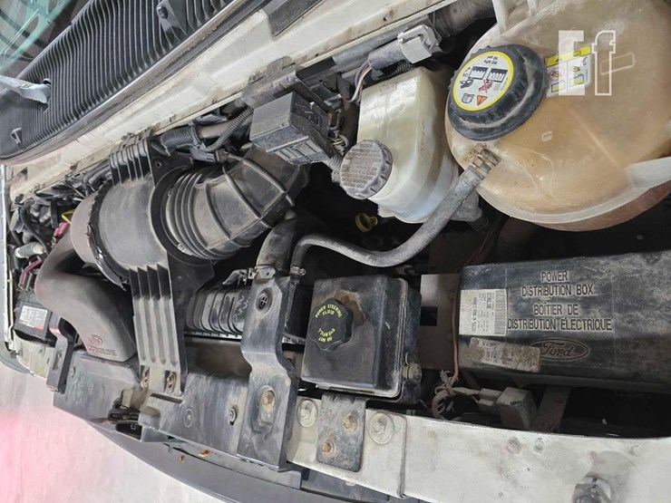 2006-ford-e350-sd-image-26