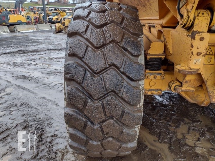 2001-volvo-a25c-image-22