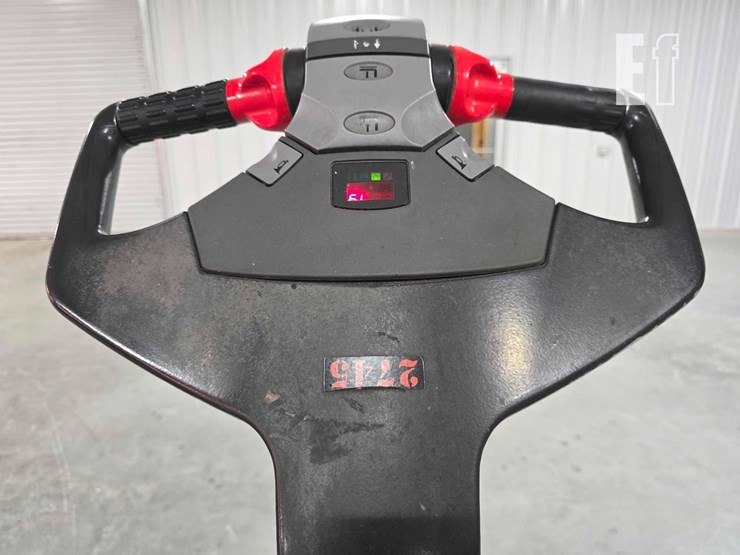 raymond-8410-image-10