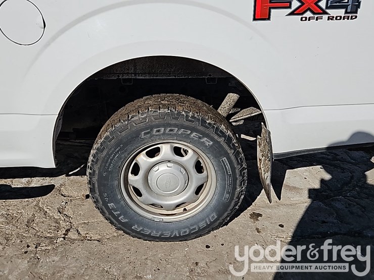 2015-ford-f150-xl-image-14