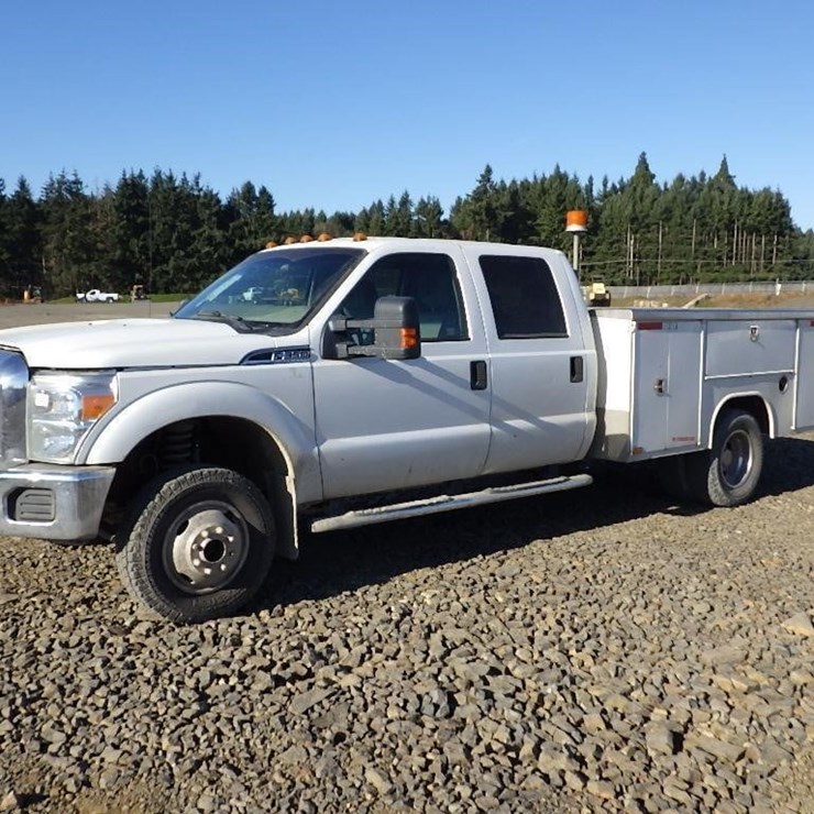 2012 FORD F350