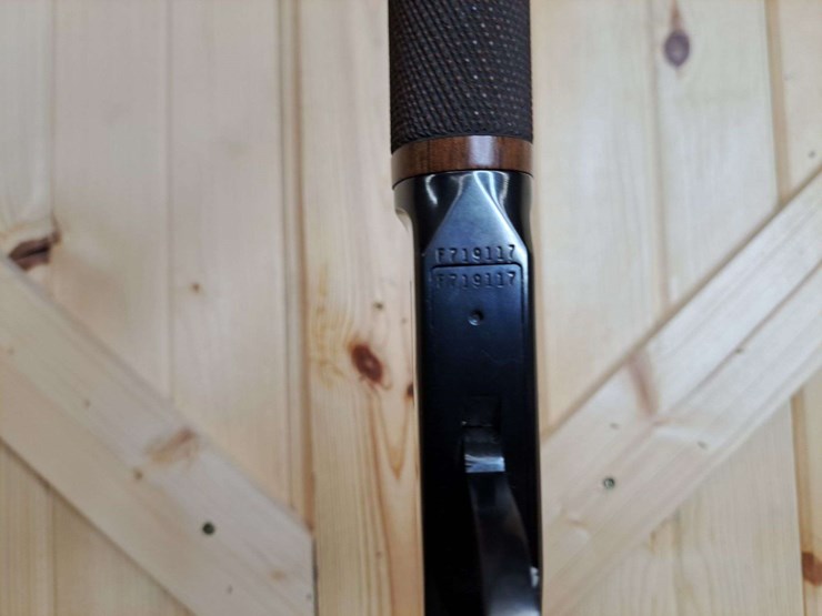 winchester-model-9422-.22-lr-lever-action-rifle-image-8