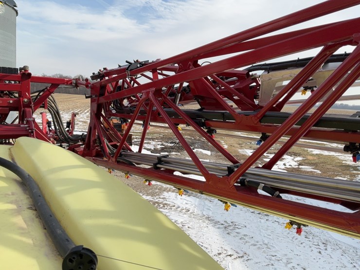 2024-hardi-commander-45-pull-type-sprayer-image-58