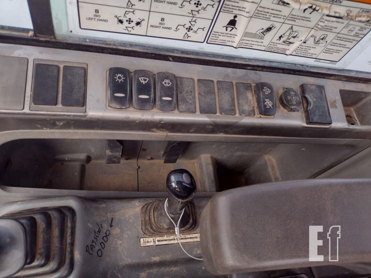 2014-bobcat-e85-image-11