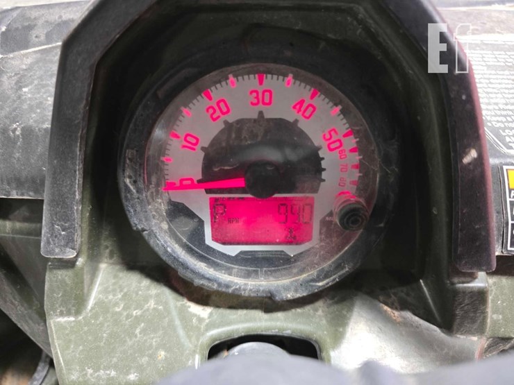 2015-polaris-ranger-crew-image-11