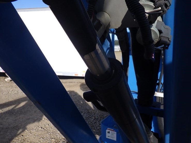 2013-genie-z40/23n-rj-image-14