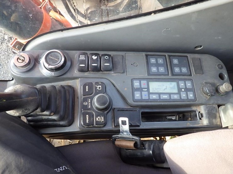 doosan-dx140-lc-5-image-41