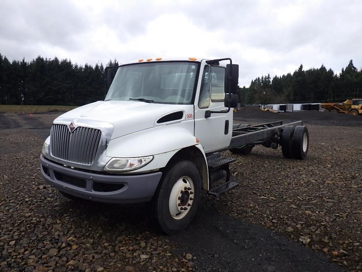 2014-international-4300-sba-image-1