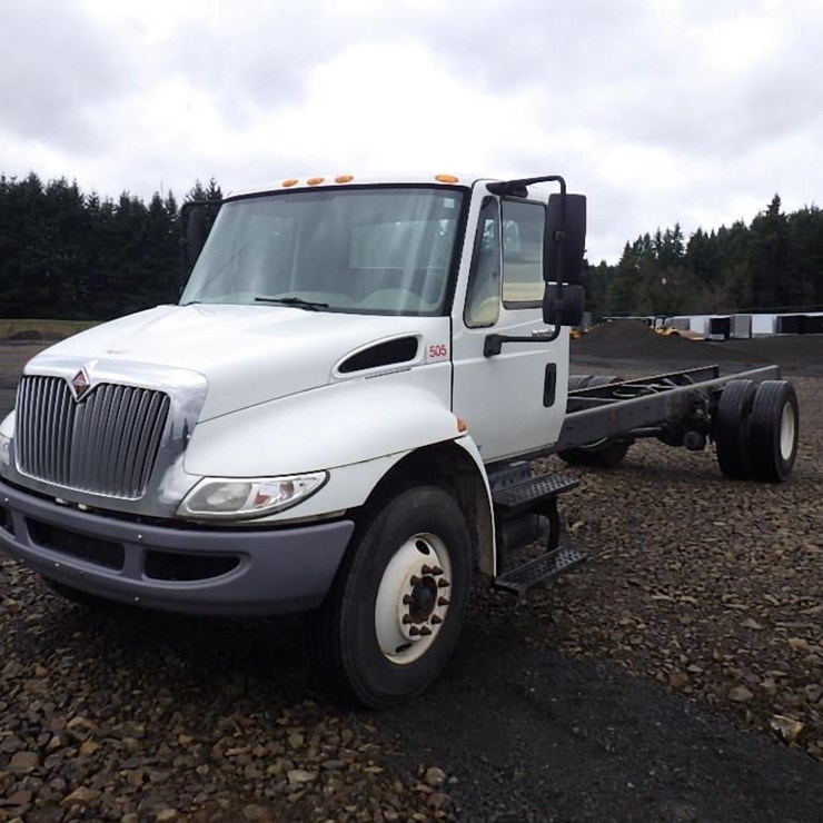 2014 INTERNATIONAL 4300 SBA