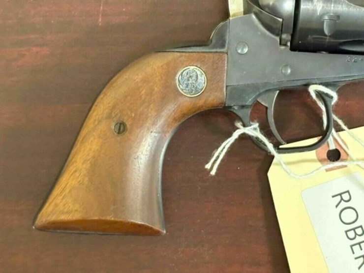 ruger---blackhawk---.357-mag.-revolver-image-5