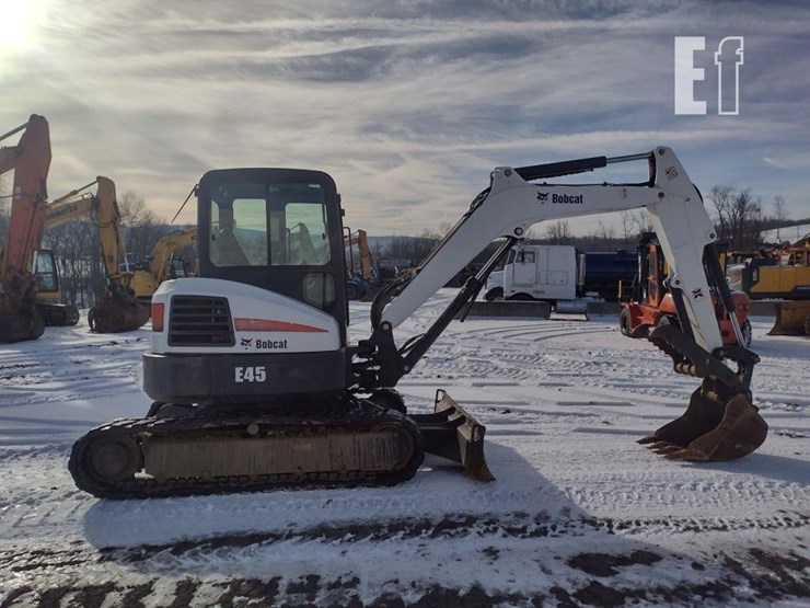 2012-bobcat-e45-image-3