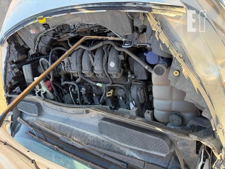 2019-ford-transit-connect-image-24