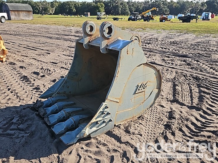 john-deere-5-image-1