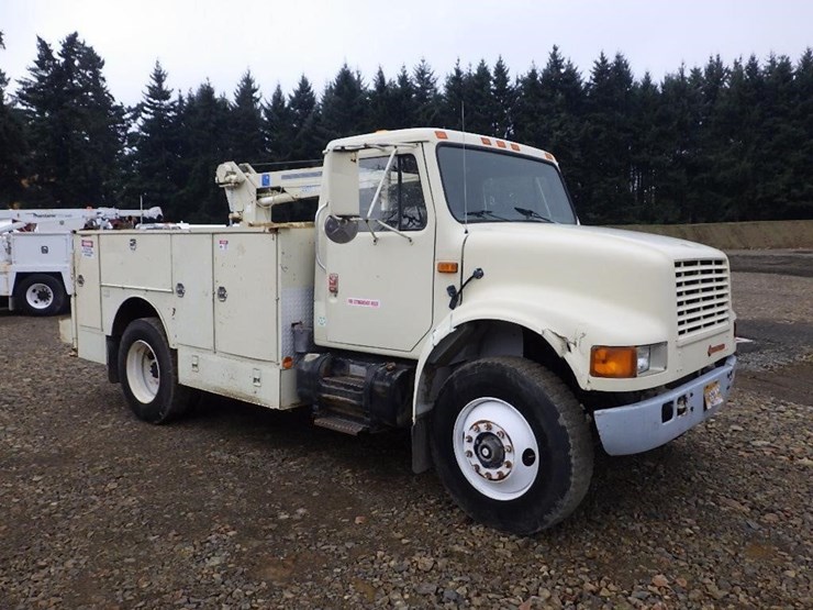 1991-international-4700-image-2