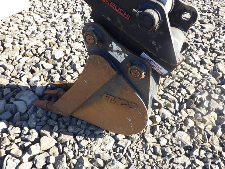 takeuchi-tb257fr-image-8