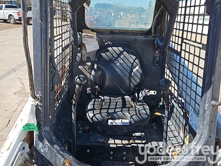 2019-bobcat-t450-image-24