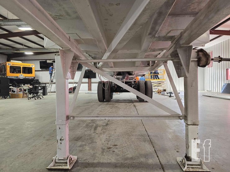 1996-clement-end-dump-image-10