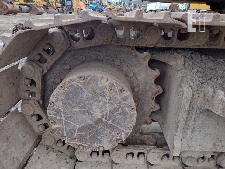 2019-kobelco-sk140sr-lc-5-image-24