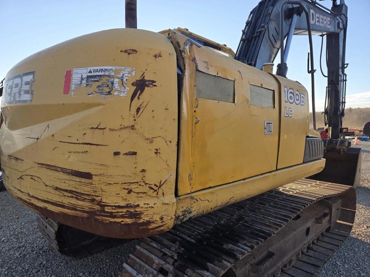 2012-deere-160d-lc-image-26