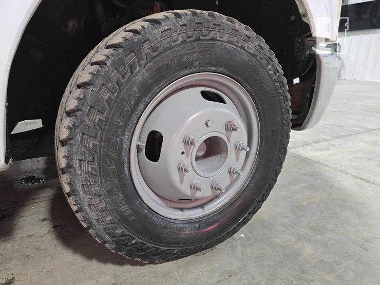 2015-ford-f350-image-23