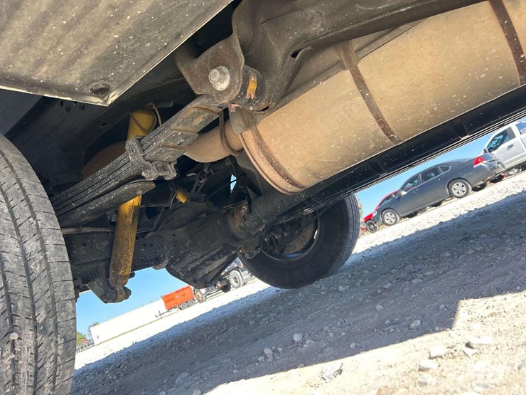 2018-chevrolet-silverado-2500hd-image-27