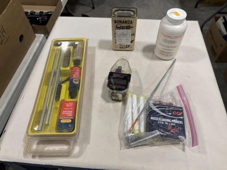 gun-cleaning-items-etc-image-1