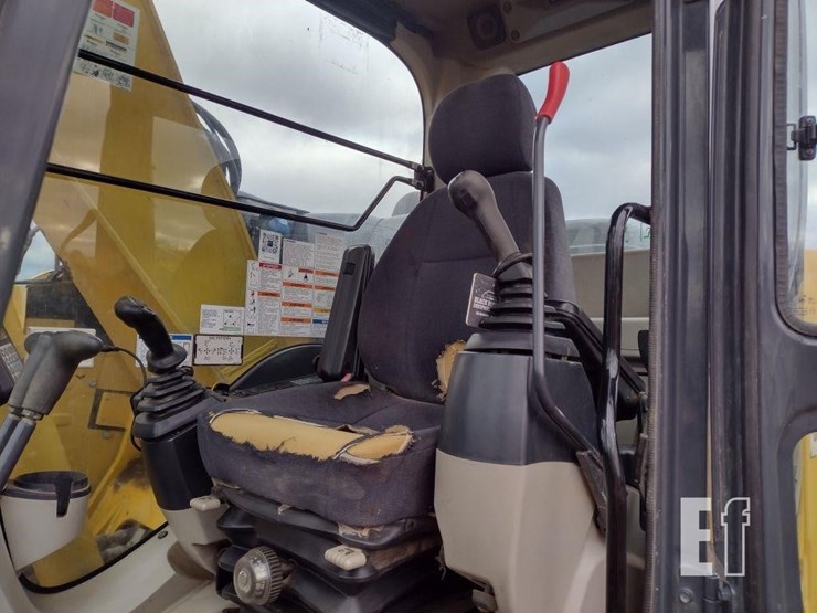 2019-kobelco-sk140sr-lc-5-image-14