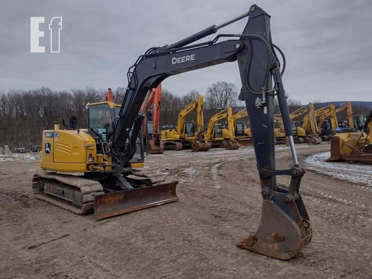 2021-deere-85g-image-55