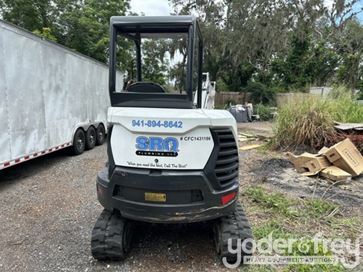 2023-bobcat-e32-image-2