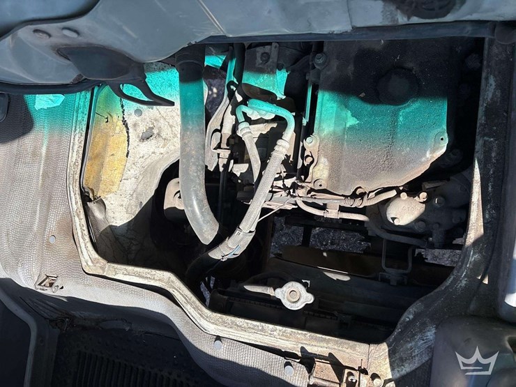 2006-isuzu-npr-image-8