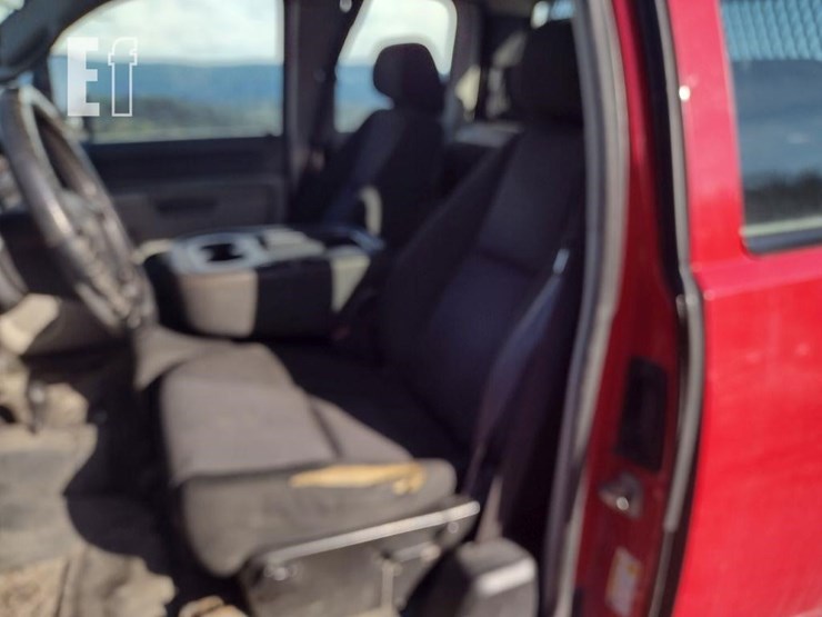 11-chevy-truck^title^-image-14