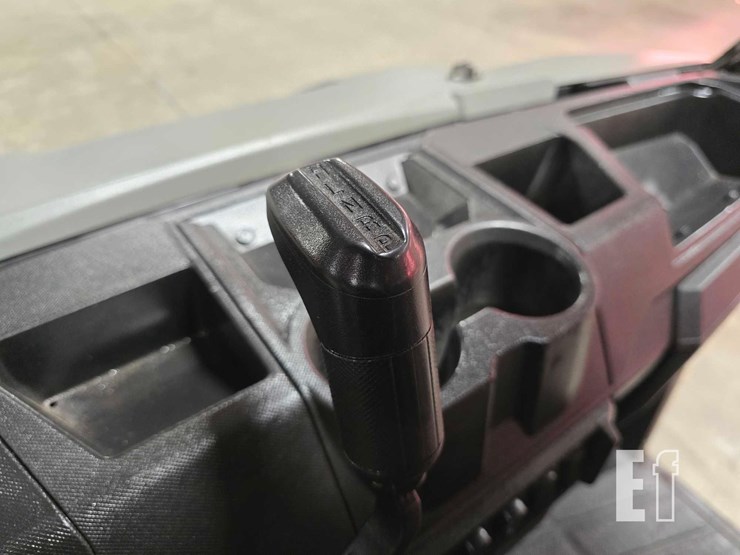 2022-polaris-pro-xd-fs-diesel-crew-image-14