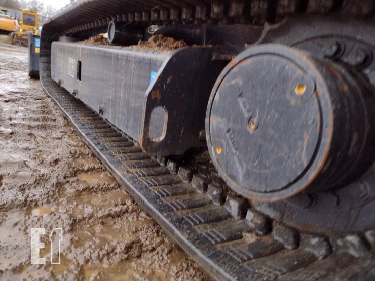 2023-deere-30g-image-31