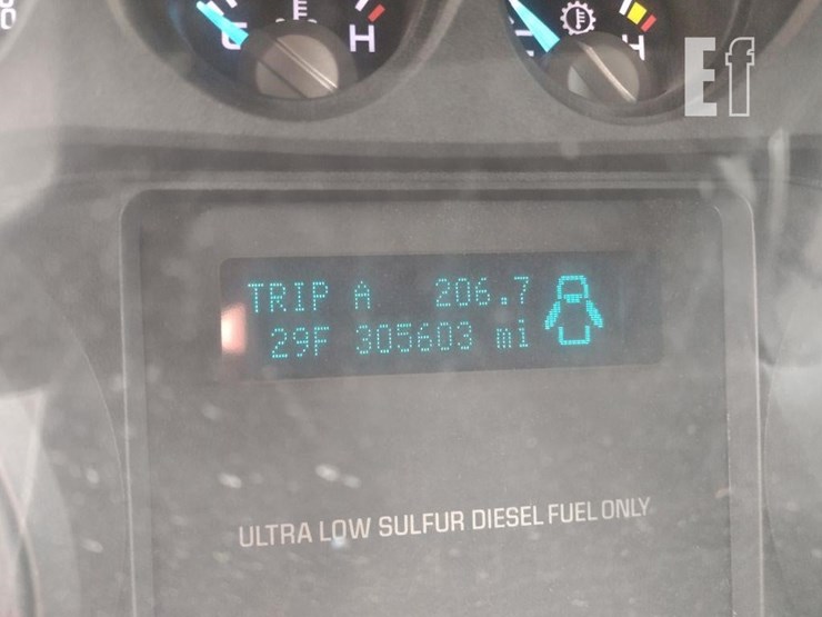 16-ford-truck^title^-image-6