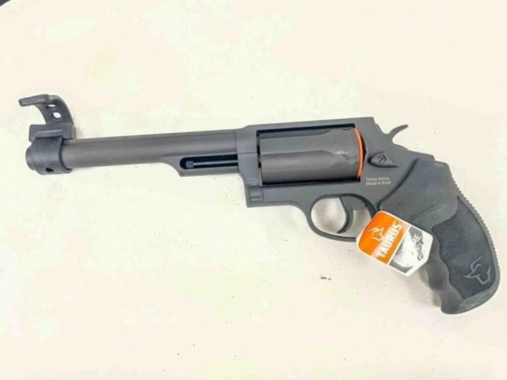 taurus-revolver-image-6