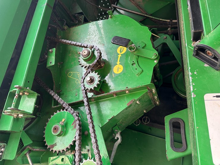 #38409-•-2014-john-deere-s680s-prwd-combine-image-58