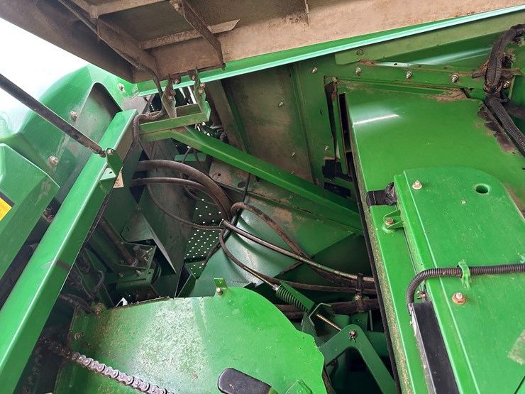 #38409-•-2014-john-deere-s680s-prwd-combine-image-59