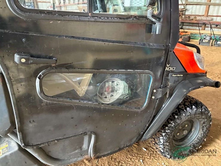 2014-kubota-rtv-x900-image-13