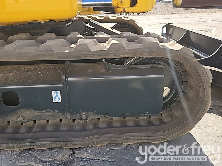 2024-komatsu-pc55mr-image-12